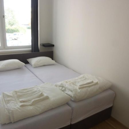 Apartment Van N ปราก ภายนอก รูปภาพ